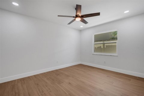 Appartement à louer à Belleair Bluffs, Floride: 1 chambre, 66.98 m2 № 2411442 - photo 24