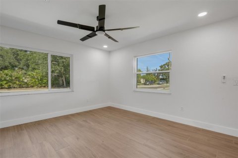 Appartement à louer à Belleair Bluffs, Floride: 1 chambre, 66.98 m2 № 2411442 - photo 17