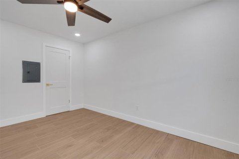 Appartement à louer à Belleair Bluffs, Floride: 1 chambre, 66.98 m2 № 2411442 - photo 28