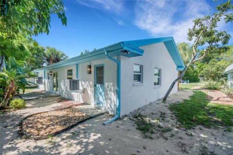 Appartement à louer à Belleair Bluffs, Floride: 1 chambre, 66.98 m2 № 2411442 - photo 11