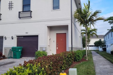 Touwnhouse à Florida City, Floride 3 chambres, 128.76 m2 № 2045743