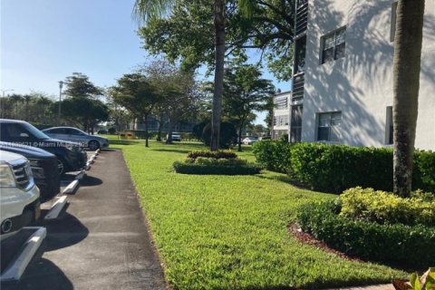 Condo in Boca Raton, Florida, 1 bedroom  № 1938912 - photo 21