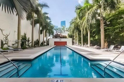 Condominio en venta en Miami, Florida, 1 dormitorio, 61.5 m2 № 2407519 - foto 14