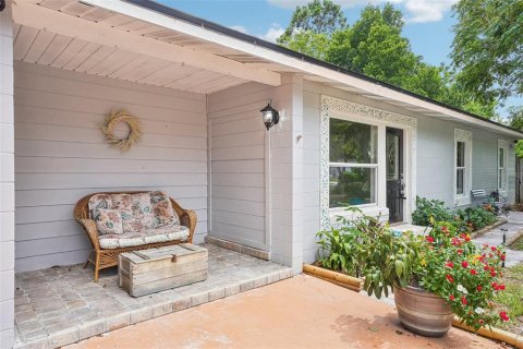 House in Winter Springs, Florida 4 bedrooms, 149.02 sq.m. № 1899740 - photo 10