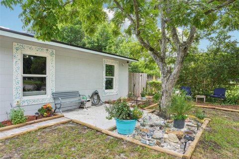 House in Winter Springs, Florida 4 bedrooms, 149.02 sq.m. № 1899740 - photo 8