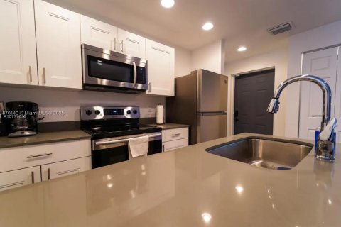 Apartment in Miami, Florida 1 bedroom, 55.74 sq.m. № 1926527 - photo 5