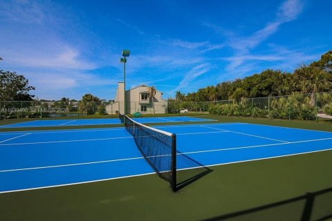 Купить таунхаус в Дженсен-Бич, Флорида 3 спальни, 180.04м2, № 1997405 - фото 7