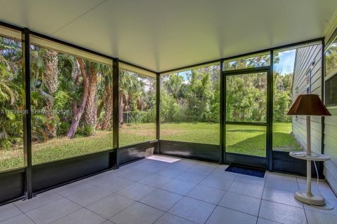 Купить таунхаус в Дженсен-Бич, Флорида 3 спальни, 180.04м2, № 1997405 - фото 4