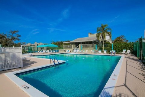 Купить таунхаус в Дженсен-Бич, Флорида 3 спальни, 180.04м2, № 1997405 - фото 6