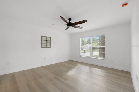 Villa ou maison à vendre à Brooksville, Floride: 3 chambres, 183.2 m2 № 1899570 - photo 17