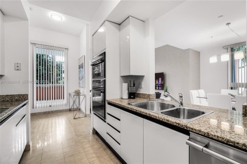 Copropriété à louer à Key Biscayne, Floride: 2 chambres, 123.56 m2 № 1996960 - photo 7