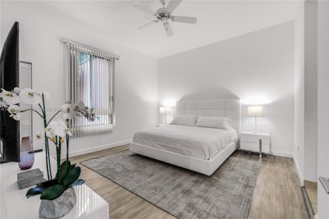 Copropriété à louer à Key Biscayne, Floride: 2 chambres, 123.56 m2 № 1996960 - photo 8