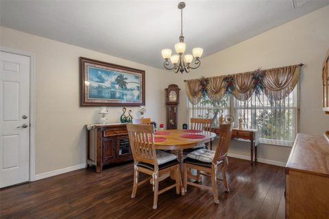 Casa en venta en Spring Hill, Florida, 4 dormitorios, 268.39 m2 № 2239904 - foto 20