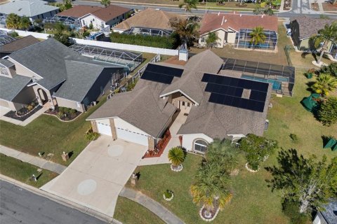 Casa en venta en Spring Hill, Florida, 4 dormitorios, 268.39 m2 № 2239904 - foto 2