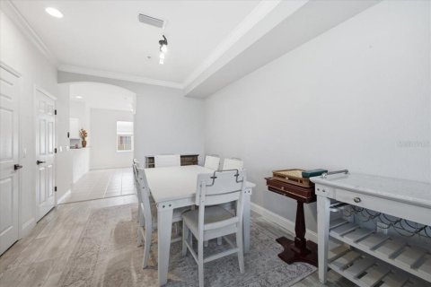 Townhouse in Palmetto, Florida 4 bedrooms, 241.92 sq.m. № 2205082 - photo 9