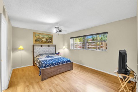 Condo in Margate, Florida, 2 bedrooms  № 2081773 - photo 7