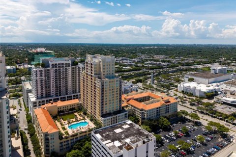 Снять в аренду кондоминиум в Майами, Флорида 1 спальня, 70.51м2, № 1970997 - фото 25