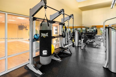 Снять в аренду кондоминиум в Майами, Флорида 1 спальня, 70.51м2, № 1970997 - фото 17