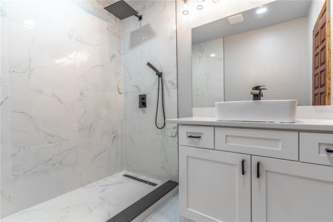 Casa en alquiler en Cocoa, Florida, 2 dormitorios, 167.22 m2 № 1866547 - foto 22