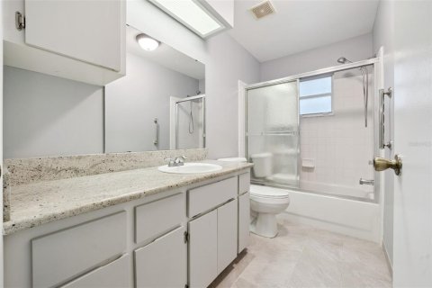 Casa en venta en Leesburg, Florida, 3 dormitorios, 182.46 m2 № 2095281 - foto 21