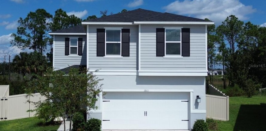 House in Davenport, Florida 4 bedrooms, 269.51 sq.m. № 1902229