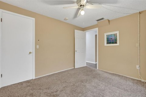 Casa en venta en New Port Richey, Florida, 2 dormitorios, 89.46 m2 № 1907026 - foto 15