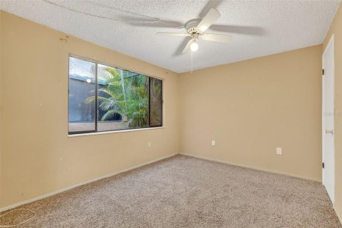 Casa en venta en New Port Richey, Florida, 2 dormitorios, 89.46 m2 № 1907026 - foto 14
