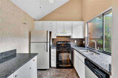 Casa en venta en New Port Richey, Florida, 2 dormitorios, 89.46 m2 № 1907026 - foto 9