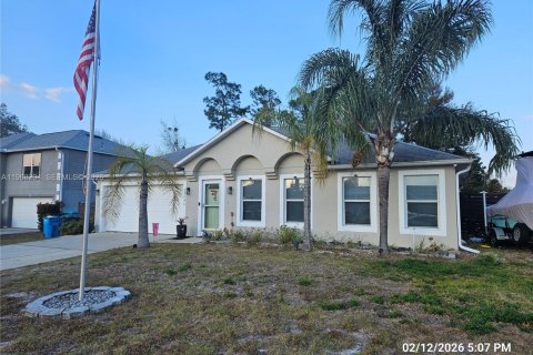Casa en venta en Deltona, Florida, 4 dormitorios, 194.91 m2 № 2031502 - foto 2