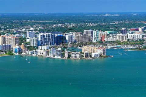 Condo in Sarasota, Florida, 3 bedrooms  № 2418521