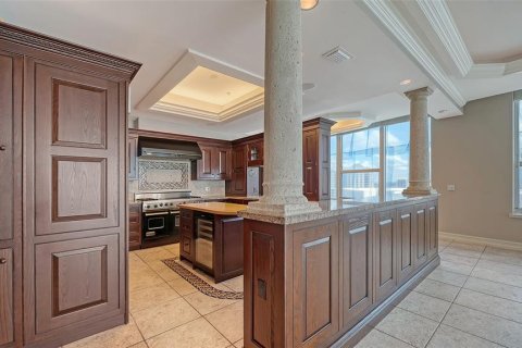 Condo in Sarasota, Florida, 3 bedrooms  № 2418521 - photo 18