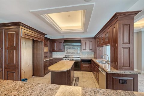Condo in Sarasota, Florida, 3 bedrooms  № 2418521 - photo 19