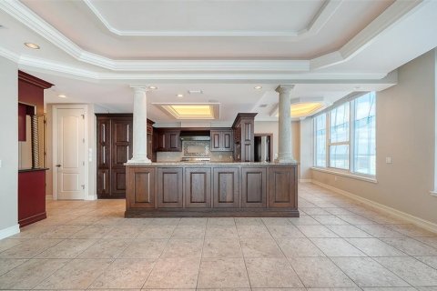 Condo in Sarasota, Florida, 3 bedrooms  № 2418521 - photo 16