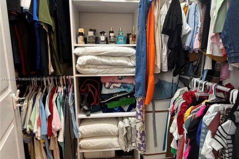 Touwnhouse à louer à Homestead, Floride: 3 chambres, 142.14 m2 № 1966397 - photo 16