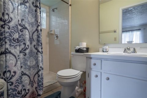 House in Deltona, Florida 3 bedrooms, 182.65 sq.m. № 2399050 - photo 17