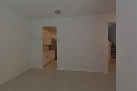 Casa en alquiler en Kissimmee, Florida, 4 dormitorios, 234.3 m2 № 1912901 - foto 3