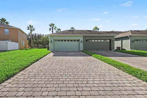 Adosado en venta en Winter Garden, Florida, 3 dormitorios, 162.67 m2 № 2430847 - foto 29