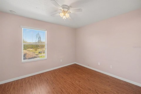Adosado en venta en Winter Garden, Florida, 3 dormitorios, 162.67 m2 № 2430847 - foto 17