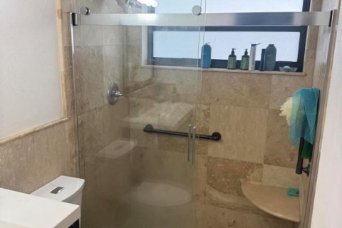 Casa en venta en Lake Worth, Florida, 3 dormitorios, 158.86 m2 № 2388430 - foto 13