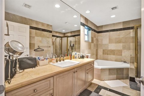 Villa ou maison à louer à Miami, Floride: 3 chambres, 203.46 m2 № 2031713 - photo 30