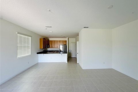Touwnhouse à louer à Orlando, Floride: 4 chambres, 155.89 m2 № 2404853 - photo 5