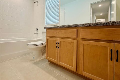 Touwnhouse à louer à Orlando, Floride: 4 chambres, 155.89 m2 № 2404853 - photo 15