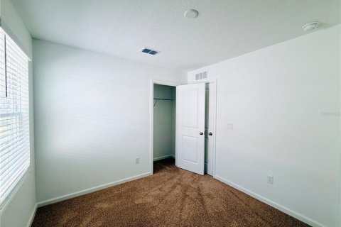 Touwnhouse à louer à Orlando, Floride: 4 chambres, 155.89 m2 № 2404853 - photo 13