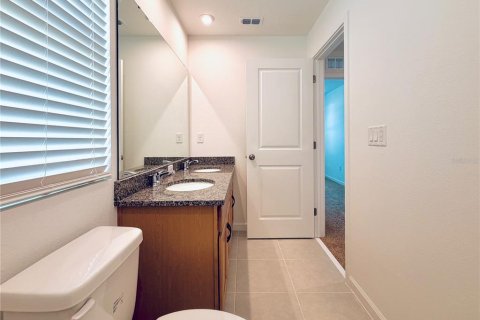 Touwnhouse à louer à Orlando, Floride: 4 chambres, 155.89 m2 № 2404853 - photo 17