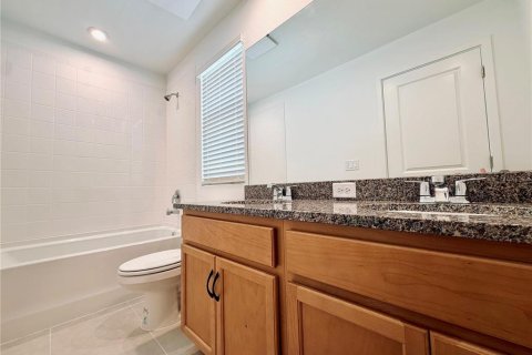 Touwnhouse à louer à Orlando, Floride: 4 chambres, 155.89 m2 № 2404853 - photo 16