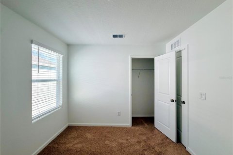 Touwnhouse à louer à Orlando, Floride: 4 chambres, 155.89 m2 № 2404853 - photo 12
