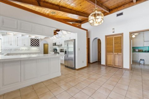 House in Homestead, Florida 3 bedrooms, 308.44 sq.m. № 2185960 - photo 14