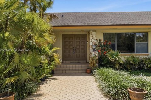 House in Homestead, Florida 3 bedrooms, 308.44 sq.m. № 2185960 - photo 8