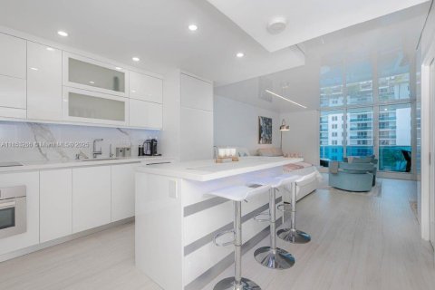 Copropriété à vendre à Miami Beach, Floride: 55.74 m2 № 1871690 - photo 3