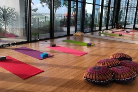 Condominio en venta en Miami, Florida, 2 dormitorios, 94.57 m2 № 1957250 - foto 27